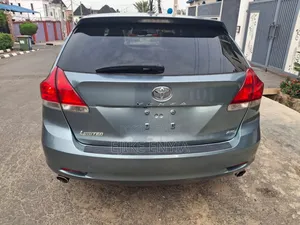 Toyota Venza V6 AWD 2011 Green