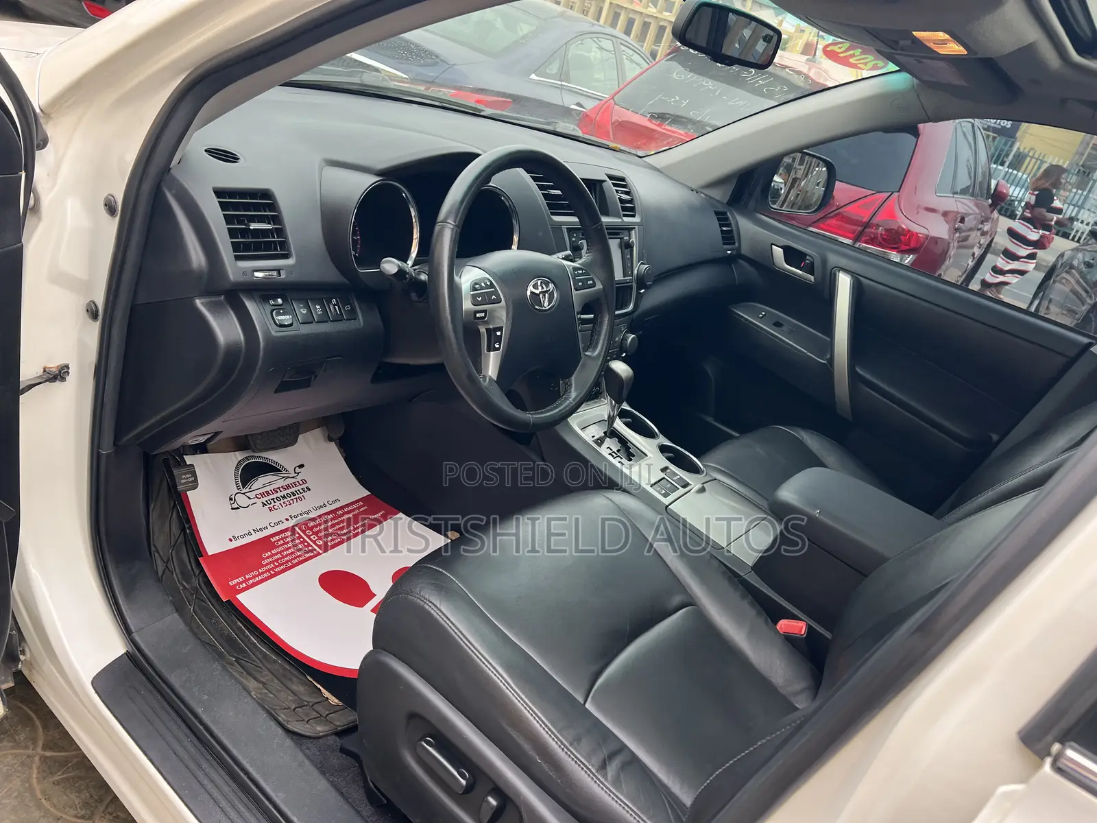 Toyota Highlander Limited 2012 White