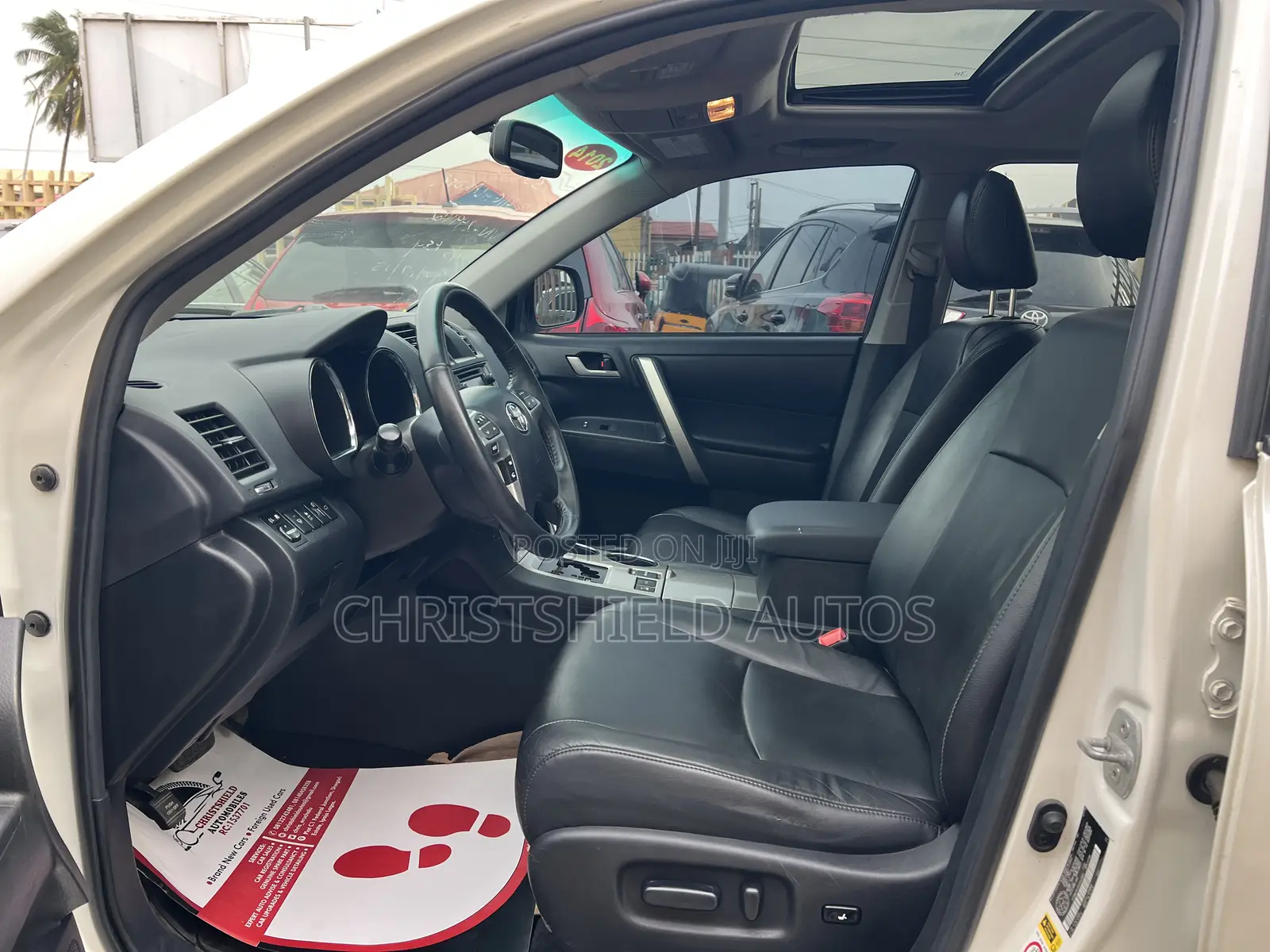 Toyota Highlander Limited 2012 White