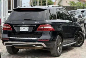 Mercedes-Benz M Class 2013 Black