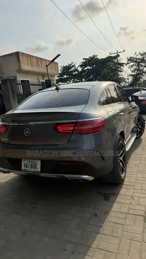 Mercedes-Benz GLE-Class AMG GLE 43 4MATIC 2017 Gray