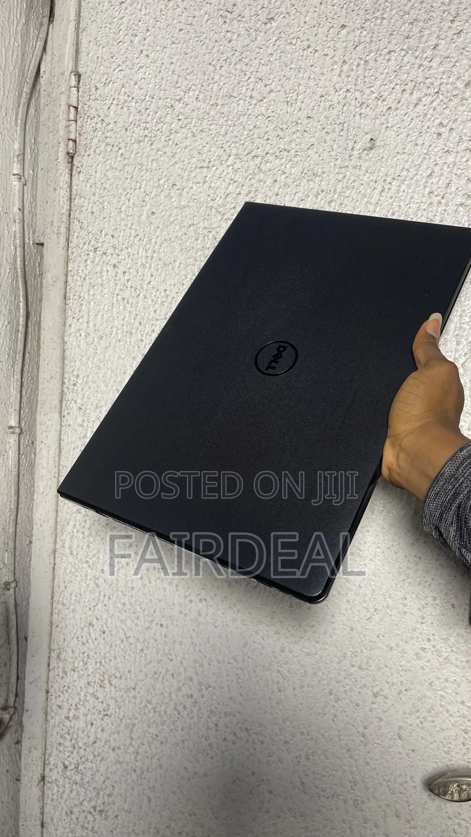 Laptop Dell Inspiron 15 3567 8GB Intel Core i3 SSD 256GB