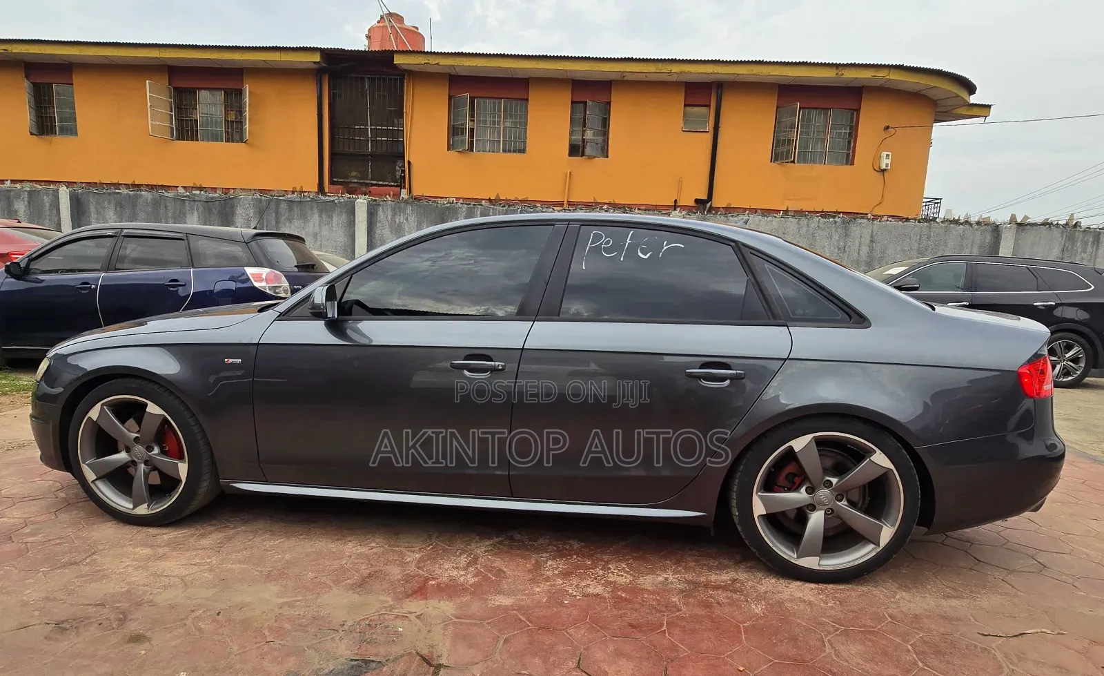 Audi A4 2.0T Premium Quattro Automatic 2011 Gray