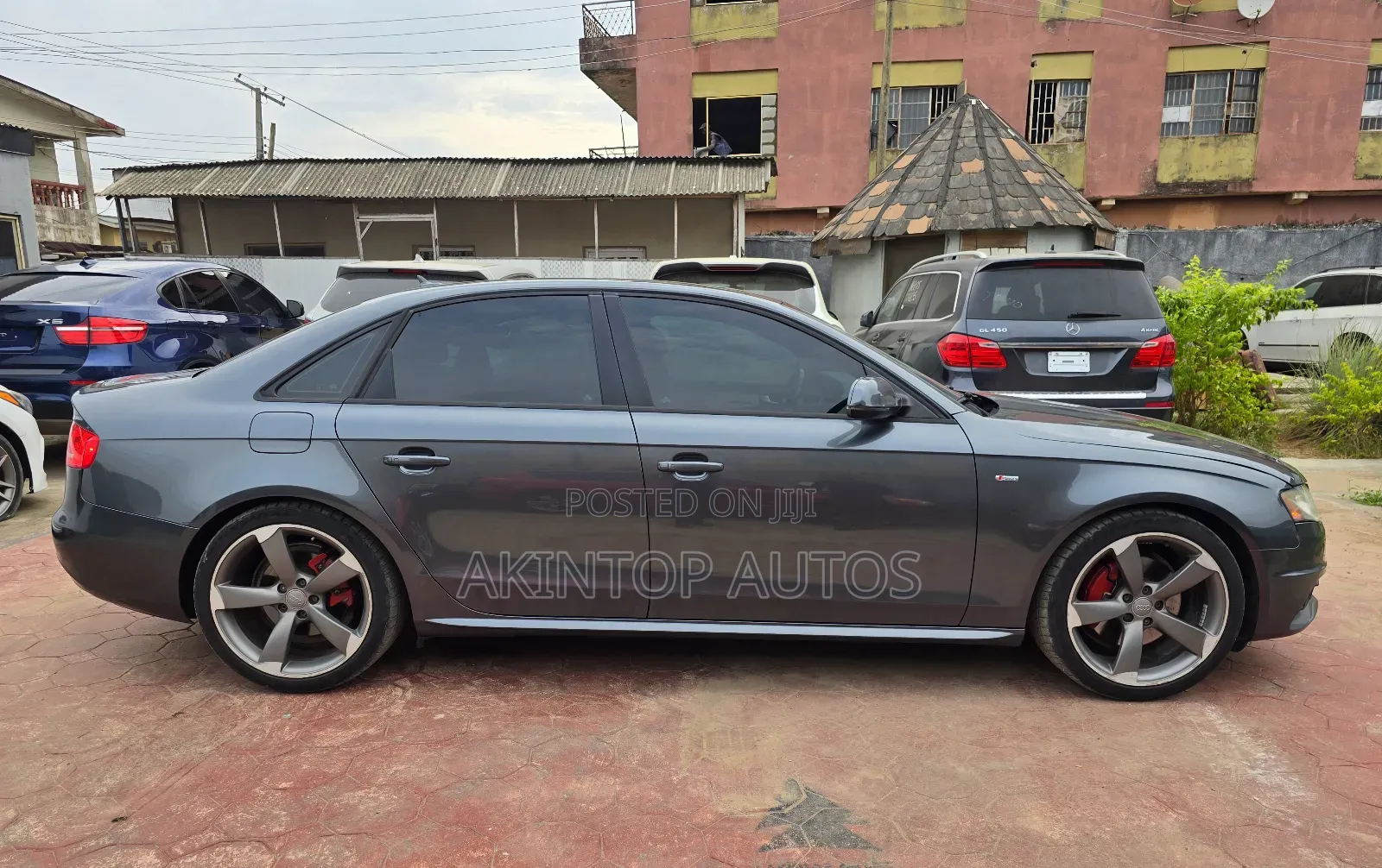 Audi A4 2.0T Premium Quattro Automatic 2011 Gray