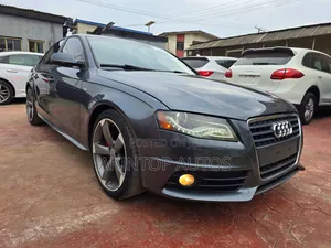 Audi A4 2.0T Premium Quattro Automatic 2011 Gray