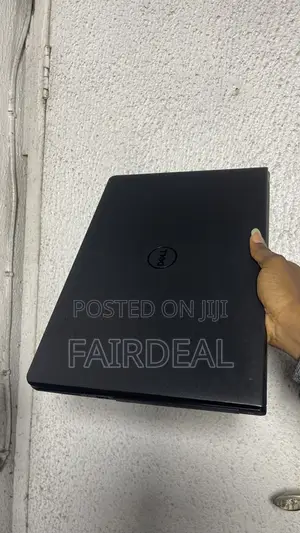 Laptop Dell Inspiron 15 3567 8GB Intel Core i3 SSD 256GB