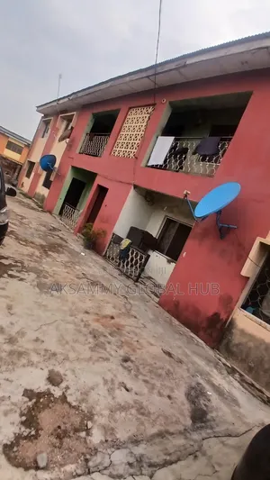 16bdrm Block of Flats in Orogun Estate, Ibadan for sale