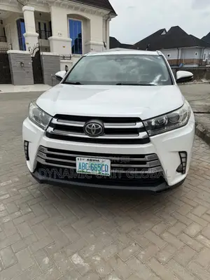 Toyota Highlander Limited Platinum 4x4 V6 (3.5L 6cyl 8A) 2017 White