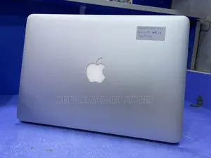 Laptop Apple MacBook Pro 2015 8GB Intel Core i5 SSD 128GB
