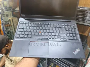 Laptop Lenovo Thinkpad E15 8GB Intel Core i5 SSD 256GB