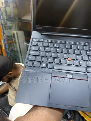 Laptop Lenovo Thinkpad E15 8GB Intel Core i5 SSD 256GB