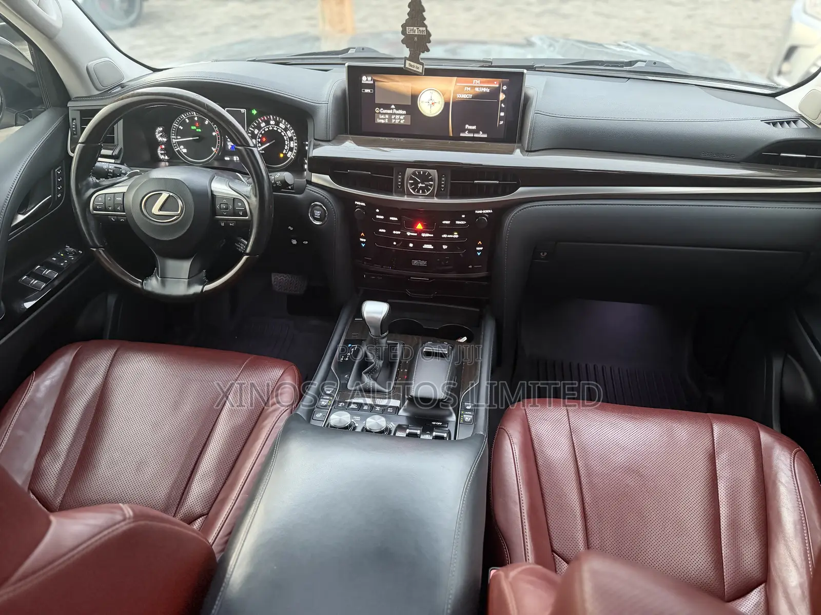 Lexus LX 570 AWD 2017 Gray