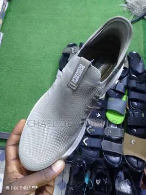 Clean Shoes