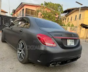 Mercedes-Benz C450 2016 Black