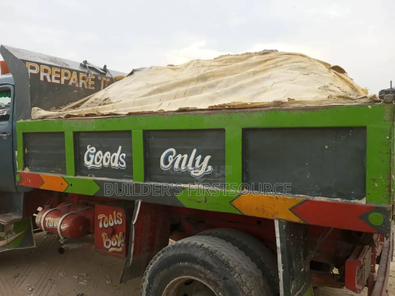 15tons Sharp Sand