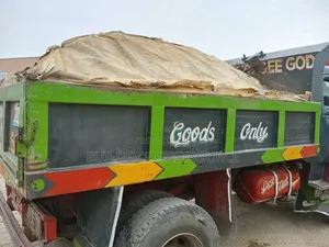 15tons Sharp Sand
