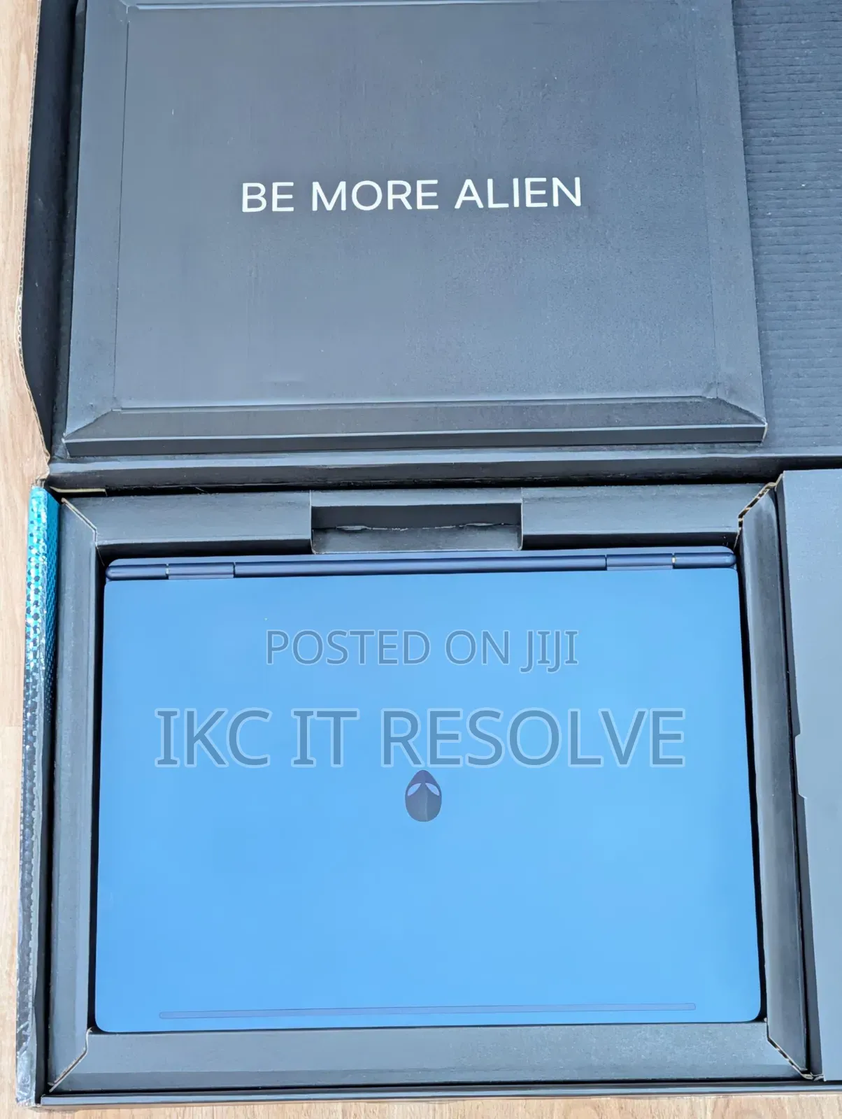Laptop Dell Alienware M16 r1 12GB Intel Core i9 SSD 2T
