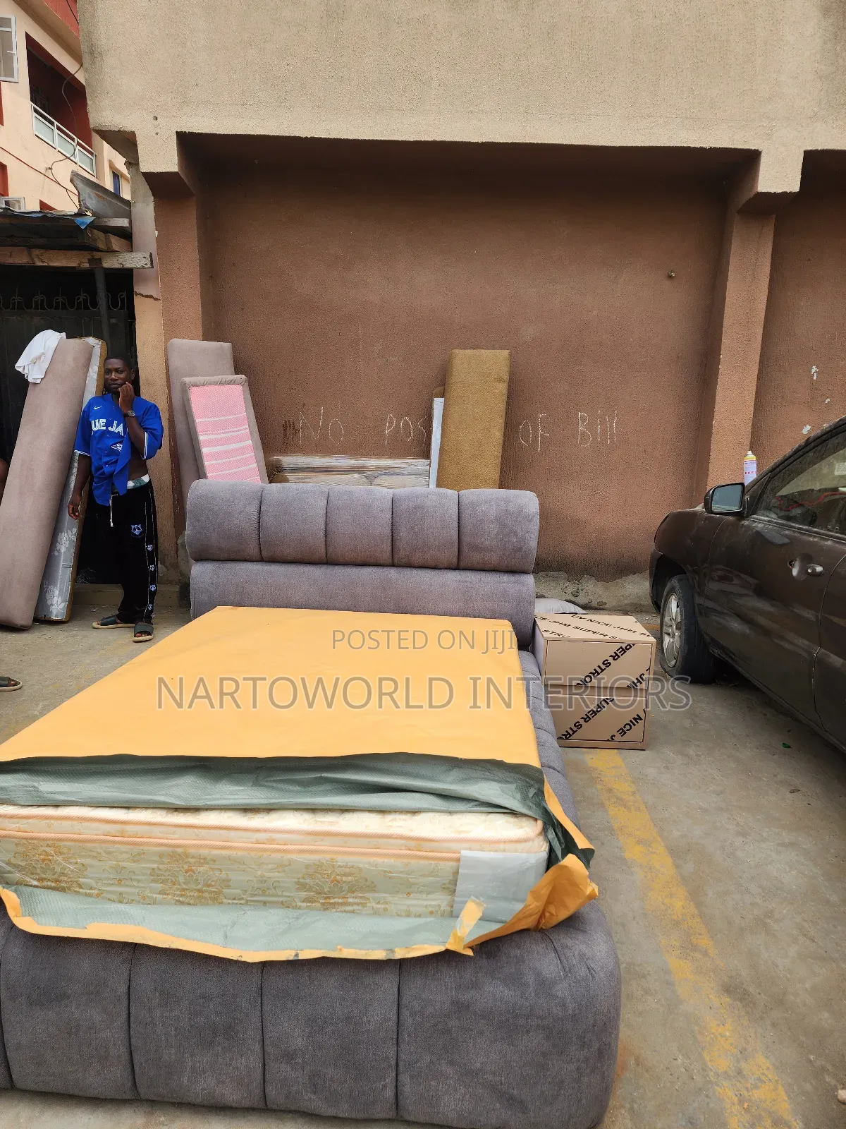 4and Half by 6ft Bubble Gray Bedframe