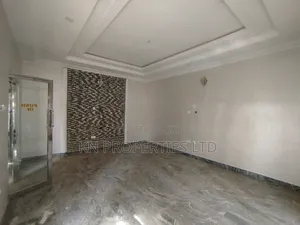 5bdrm Duplex in Apo District for rent