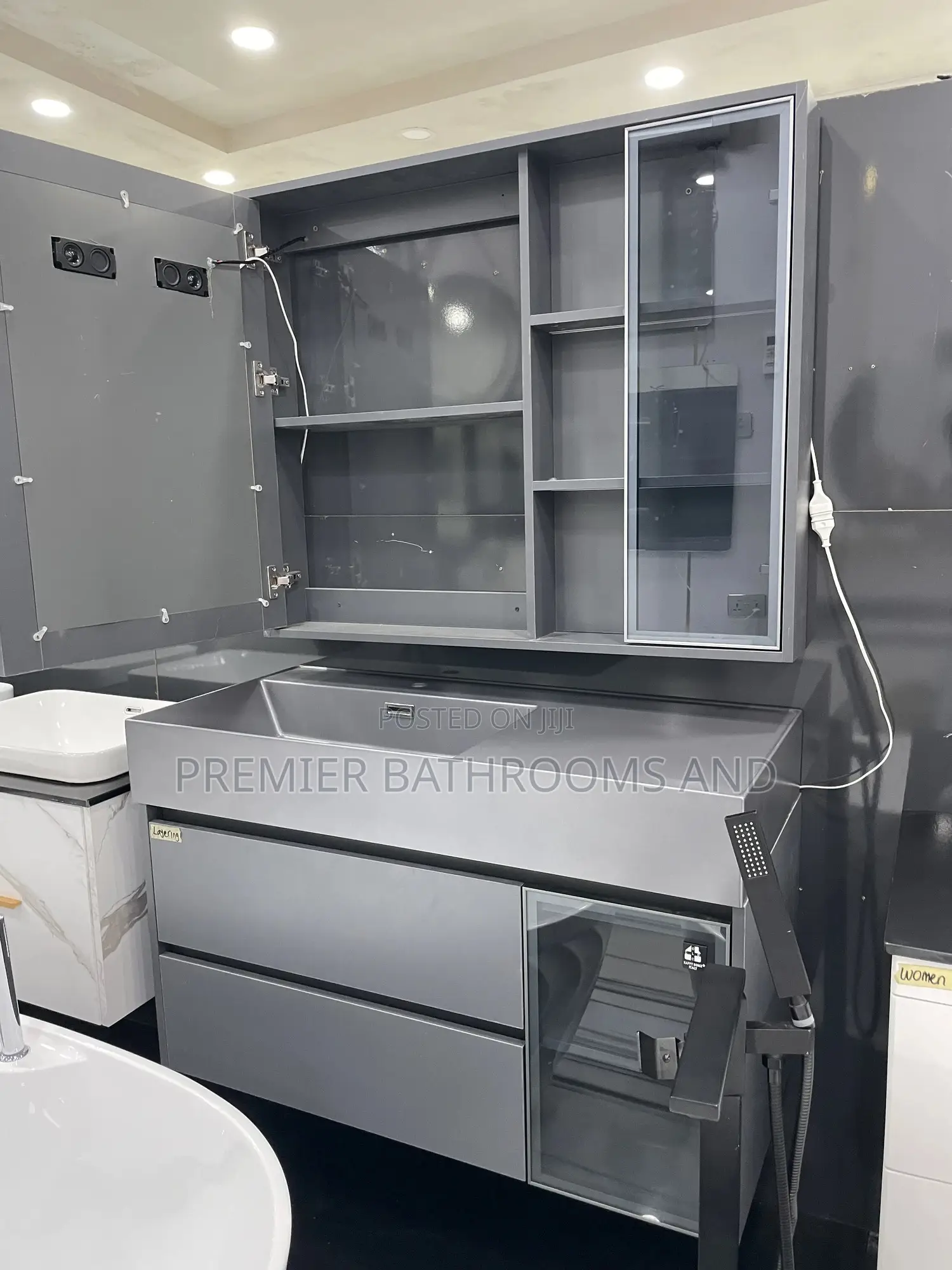 100cm Cabinets With Mirror