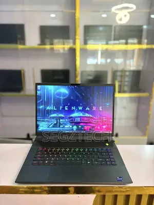Laptop Alienware M15 r3 32GB Intel Core i9 SSD 1T