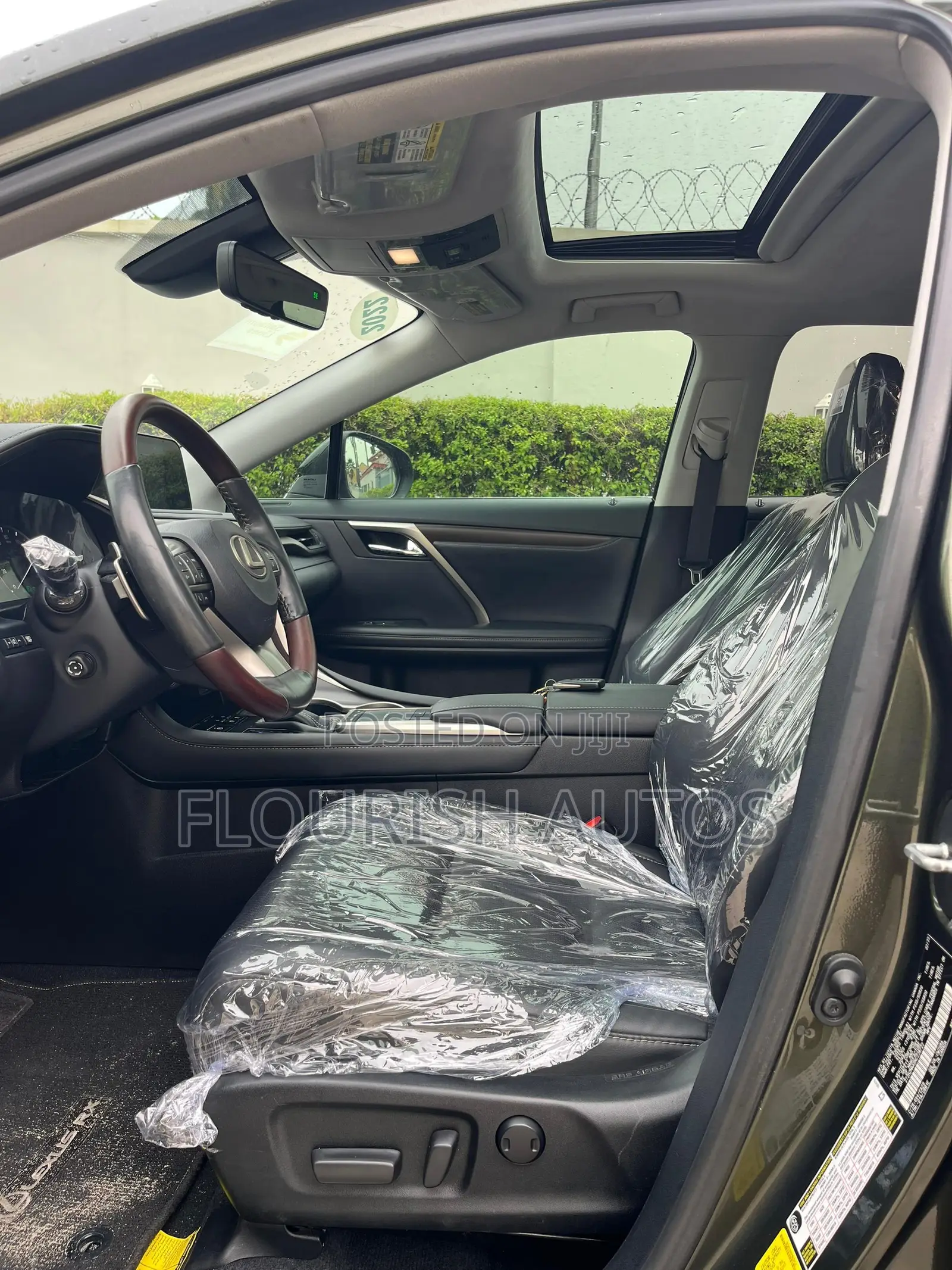 Lexus RX 2022 Black