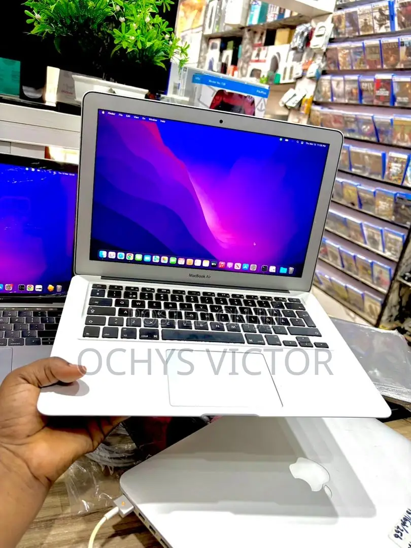 Laptop Apple MacBook Air 2017 8GB Intel Core i5 SSD 128GB