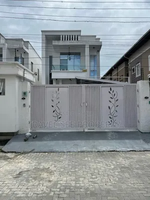 Furnished 4bdrm Duplex in Private Estate Lekki for rent