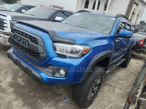 Toyota Tacoma TRD Sport 2018 Blue