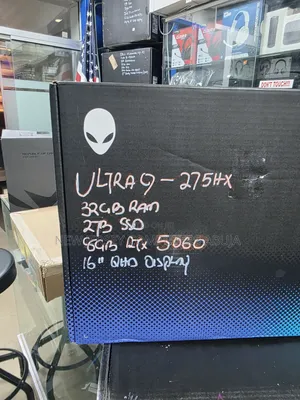 New Laptop Dell Alienware 16x Aurora 32GB Intel Core Ultra 9 SSD 2T