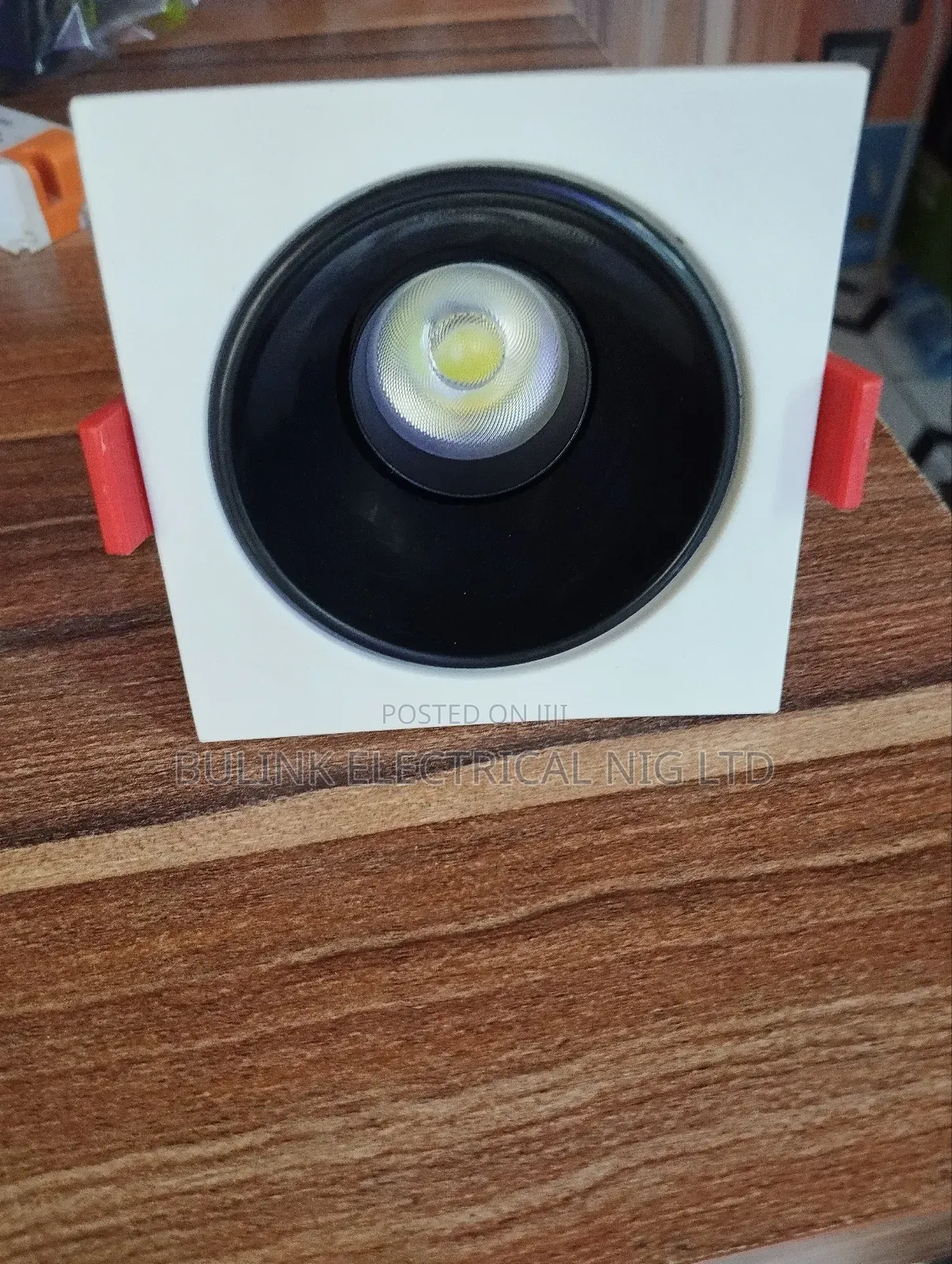 Warm White Single Recess