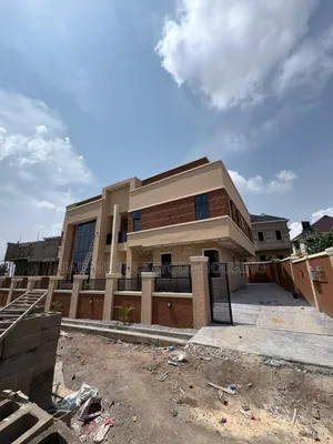 4bdrm Duplex in Carlton Gate Estate, Ibadan for sale