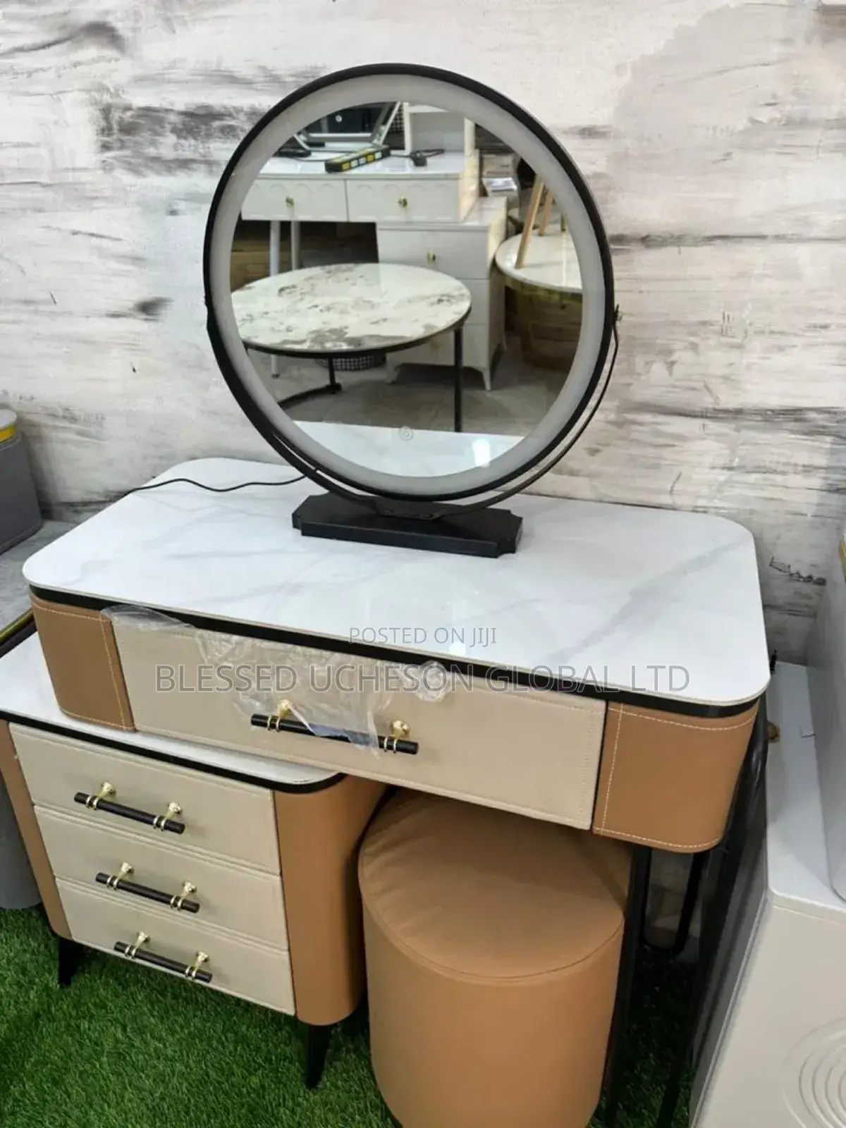 Modern Vanity Desk With Led Lighted Mirror and Stool