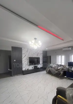 Furnished 3bdrm Block of Flats in Pacific Estate, Kubwa for sale