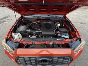 Toyota Tacoma 4dr Double Cab 2016 Orange