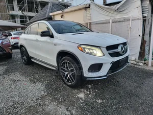 Mercedes-Benz GLE-Class AMG GLE 43 4MATIC 2018 White