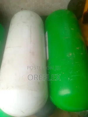 CNG Kits and 75kg Cylinder Available for Sale . I Can Help U Install