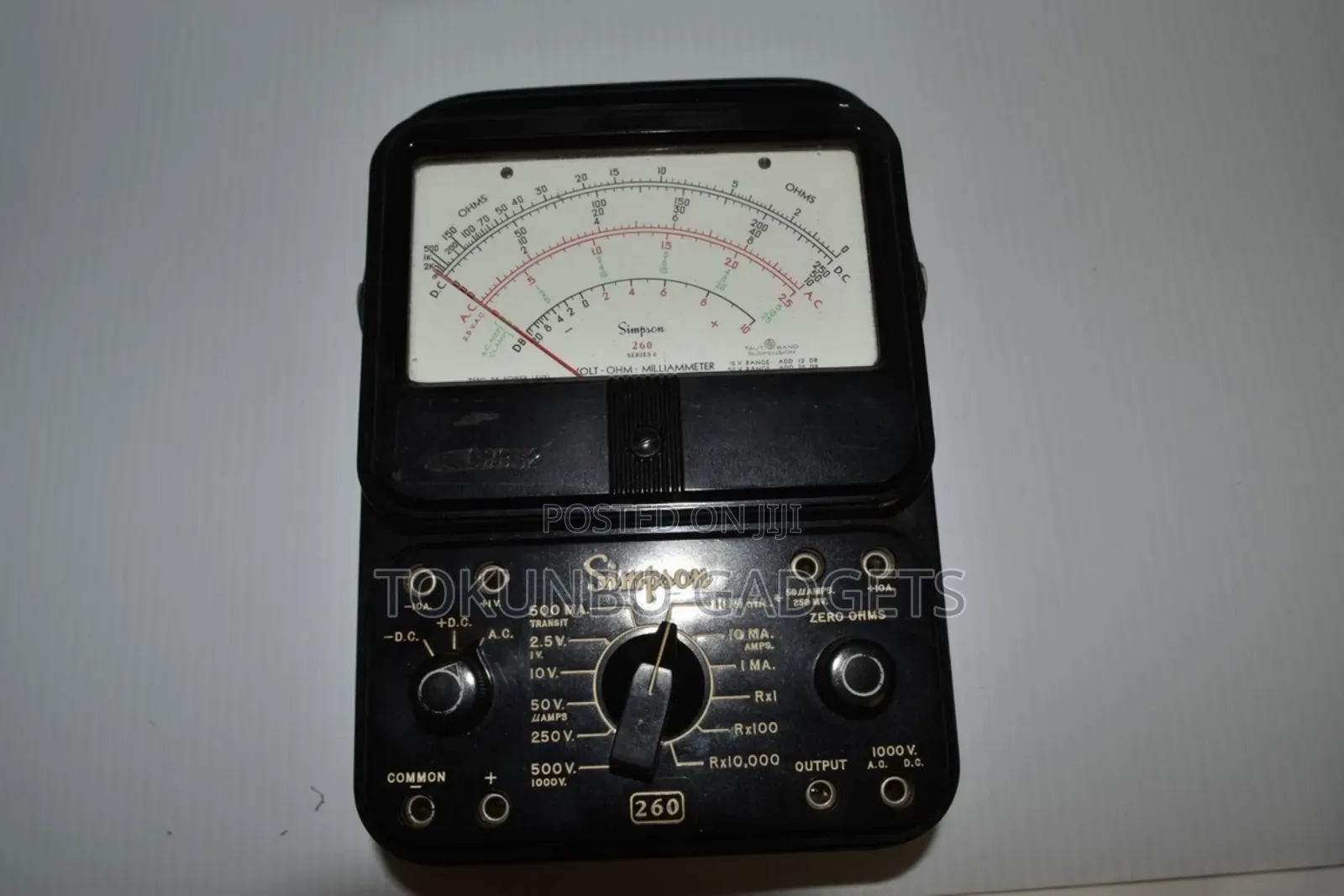 Simpson 260 Series 6 Analog Multimeter