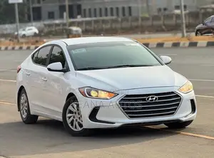 Hyundai Elantra 2017 White