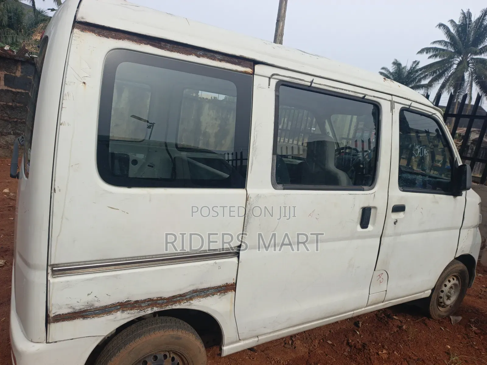 Daihatsu Hijet 2020 White