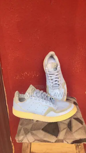 Original Adidas Sneakers(Us Used) for Sale!