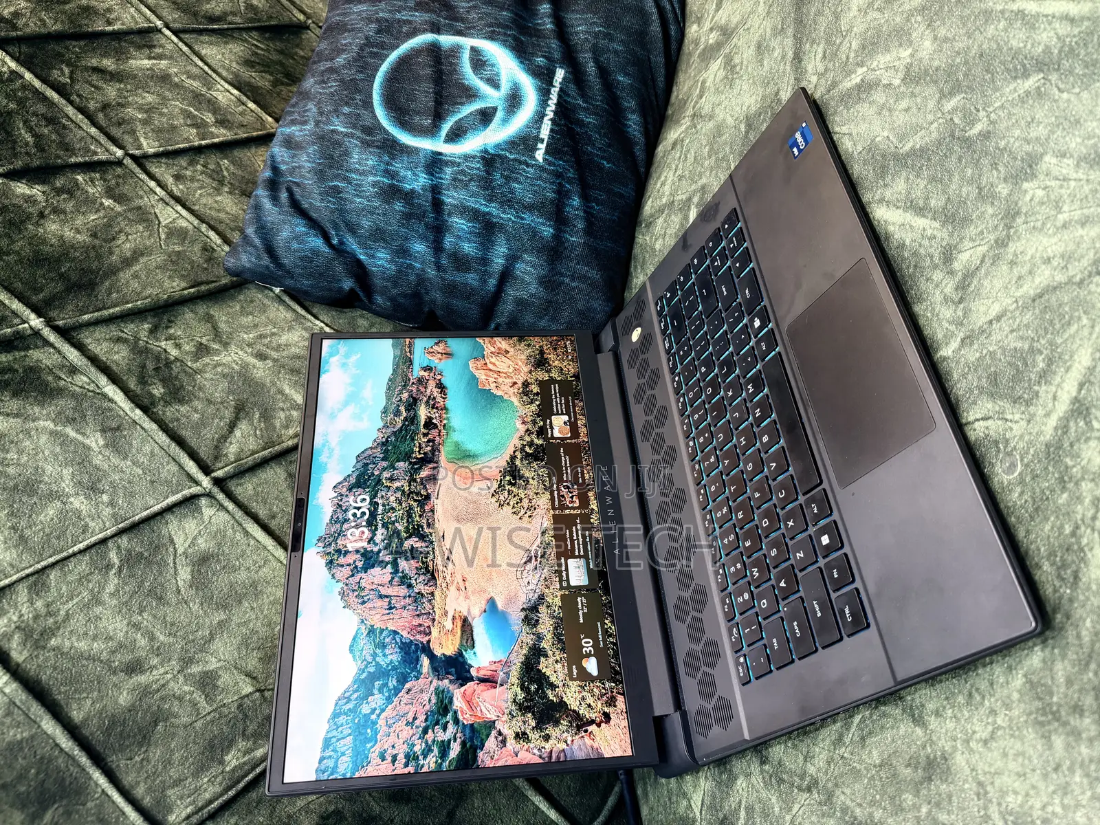 Laptop Alienware M16 R1 16GB Intel Core i9 SSD 1T