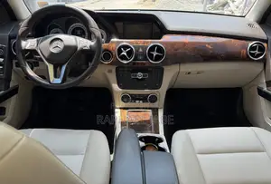 Mercedes-Benz GLK-Class 350 4MATIC 2013 White