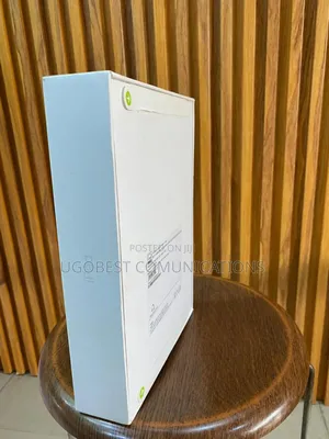 New Apple iPad Wi-Fi 128 GB Silver