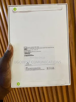 New Apple iPad Wi-Fi 128 GB Silver