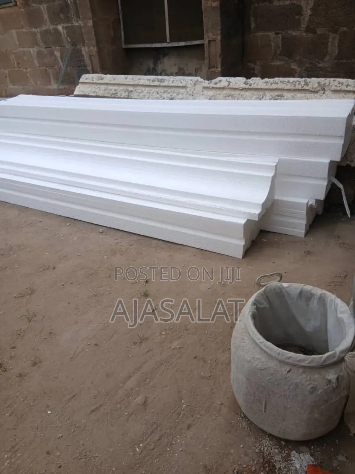 Polystyrene Parapet and Board