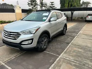 Hyundai Santa Fe Limited 4dr SUV (3.3L 6cyl 6A) 2015 Silver