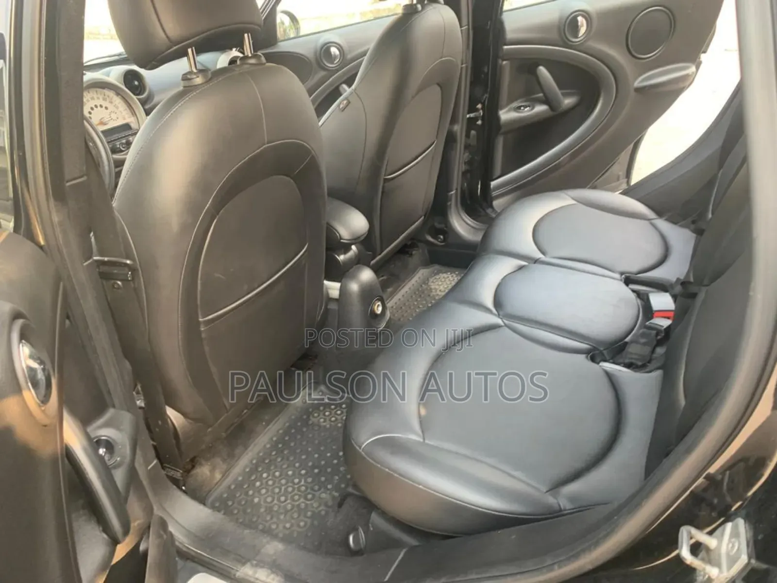 Mini Cooper John Cooper Works 2012 Black