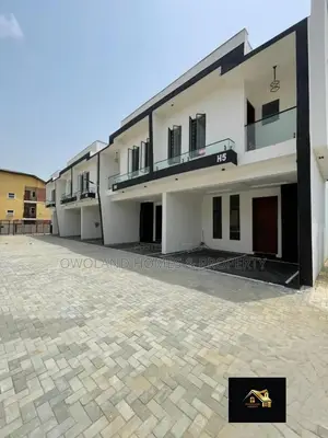 4bdrm Townhouse/Terrace in Ikota Estate for sale