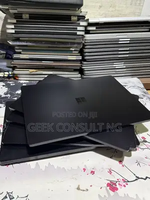 Laptop Microsoft Surface Laptop 5 16GB Intel Core i7 SSD 512GB
